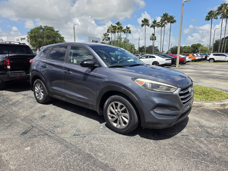 Used 2018 HYUNDAI TUCSON SE in WEST PALM BEACH, FLORIDA