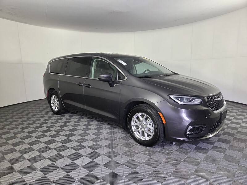 Used 2023 CHRYSLER PACIFICA TOURING L FWD in WEST PALM BEACH, FLORIDA