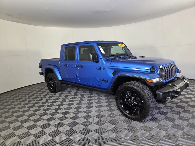 Used 2025 JEEP GLADIATOR NIGHTHAWK 4X4 *LTD AVAIL* in WEST PALM BEACH, FLORIDA