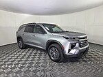 Used 2024 CHEVROLET TRAVERSE 4DR LT W/2LT in WEST PALM BEACH, FLORIDA (Photo 2)
