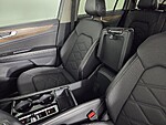 Used 2024 Volkswagen Atlas 2.0T SE W/TECHNOLOGY 4MOTION in WEST PALM BEACH, FLORIDA (Photo 21)