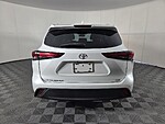 Used 2023 TOYOTA HIGHLANDER LE FWD in WEST PALM BEACH, FLORIDA (Photo 4)