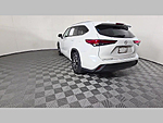 Used 2023 TOYOTA HIGHLANDER LE FWD in WEST PALM BEACH, FLORIDA (Photo 40)