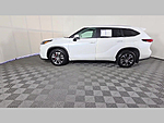 Used 2023 TOYOTA HIGHLANDER LE FWD in WEST PALM BEACH, FLORIDA (Photo 43)