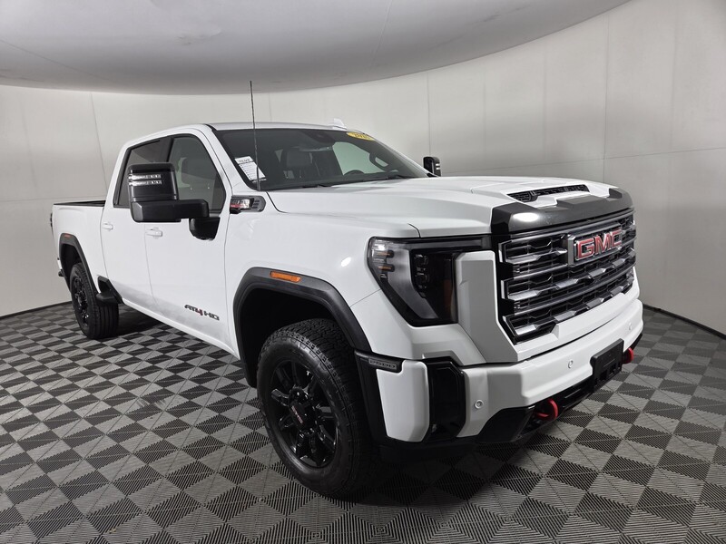 Used 2025 GMC SIERRA 2500 4WD CREW CAB 159