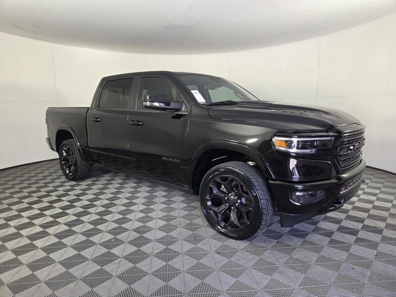 Used 2023 RAM 1500 LIMITED 4X4 CREW CAB 5'7