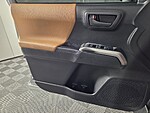 Used 2017 TOYOTA TACOMA SR5 DOUBLE CAB 5' BED V6 4X2 AT in WEST PALM BEACH, FLORIDA (Photo 20)