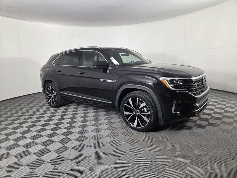 Used 2024 Volkswagen Atlas Cross Sport 2.0T SEL PREMIUM R-LINE 4MOTION in WEST PALM BEACH, FLORIDA