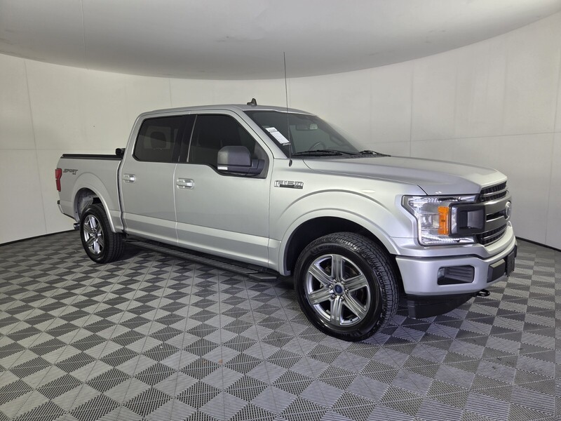 Used 2019 FORD F-150 XL 4WD SUPERCREW 5.5' BOX in WEST PALM BEACH, FLORIDA