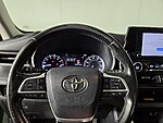 Used 2023 TOYOTA HIGHLANDER XLE FWD in WEST PALM BEACH, FLORIDA (Photo 11)