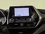 Used 2023 TOYOTA HIGHLANDER XLE FWD in WEST PALM BEACH, FLORIDA (Photo 15)