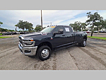 Used 2026 RAM 3500 TRADESMAN 4X4 CREW CAB 8' BOX in WEST PALM BEACH, FLORIDA (Photo 23)
