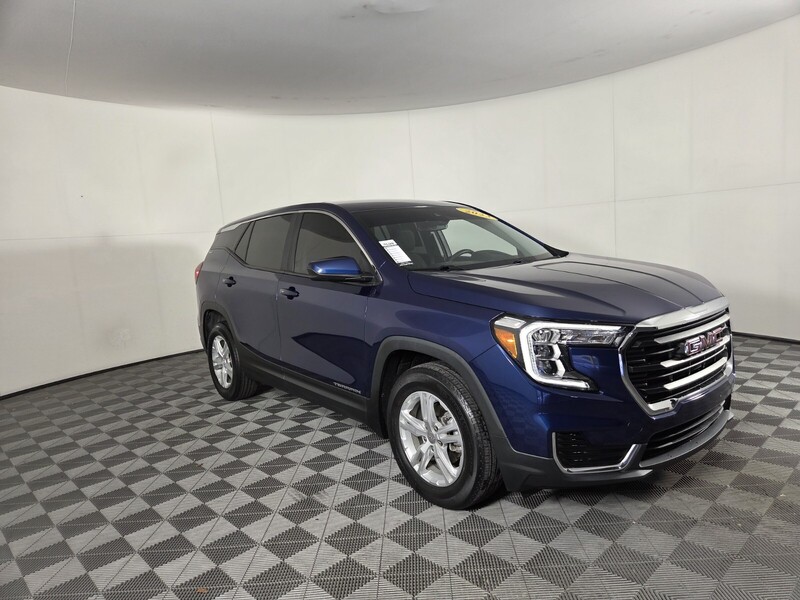 Used 2023 GMC TERRAIN FWD 4DR SLE in WEST PALM BEACH, FLORIDA