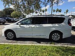 Used 2018 CHRYSLER PACIFICA TOURING L in WEST PALM BEACH, FLORIDA (Photo 4)
