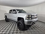 Used 2015 CHEVROLET SILVERADO 1500 4WD CREW CAB 143.5