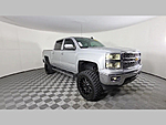 Used 2015 CHEVROLET SILVERADO 1500 4WD CREW CAB 143.5