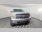 Used 2015 CHEVROLET SILVERADO 1500 4WD CREW CAB 143.5
