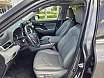 Used 2022 TOYOTA HIGHLANDER HYBRID XLE FWD in WEST PALM BEACH, FLORIDA (Photo 11)