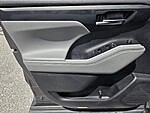 Used 2022 TOYOTA HIGHLANDER HYBRID XLE FWD in WEST PALM BEACH, FLORIDA (Photo 22)