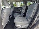 Used 2022 TOYOTA HIGHLANDER HYBRID XLE FWD in WEST PALM BEACH, FLORIDA (Photo 26)