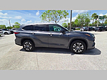 Used 2022 TOYOTA HIGHLANDER HYBRID XLE FWD in WEST PALM BEACH, FLORIDA (Photo 35)