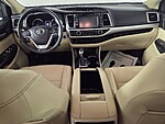 Used 2019 TOYOTA HIGHLANDER SE V6 FWD in WEST PALM BEACH, FLORIDA (Photo 29)