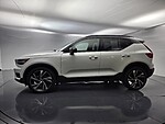 Used 2022 VOLVO XC40 R-DESIGN in WEST PALM BEACH, FLORIDA (Photo 4)