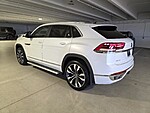 Used 2021 Volkswagen Atlas Cross Sport 3.6L V6 SEL R-LINE in WEST PALM BEACH, FLORIDA (Photo 4)