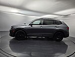 Used 2022 Volkswagen Tiguan 2.0T SE R-LINE BLACK in WEST PALM BEACH, FLORIDA (Photo 7)