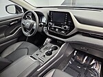 Used 2022 TOYOTA HIGHLANDER XLE in WEST PALM BEACH, FLORIDA (Photo 12)
