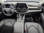 Used 2022 TOYOTA HIGHLANDER XLE in WEST PALM BEACH, FLORIDA (Photo 18)
