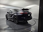 Used 2022 TOYOTA HIGHLANDER XLE in WEST PALM BEACH, FLORIDA (Photo 7)