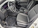 Used 2023 Volkswagen Tiguan 2.0T SE R-LINE BLACK in WEST PALM BEACH, FLORIDA (Photo 9)