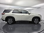 Used 2024 NISSAN PATHFINDER SL in WEST PALM BEACH, FLORIDA (Photo 3)