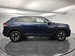 Used 2021 Volkswagen Atlas Cross Sport 2.0T SE in WEST PALM BEACH, FLORIDA (Photo 3)
