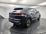 Used 2021 Volkswagen Atlas Cross Sport 2.0T SE in WEST PALM BEACH, FLORIDA (Photo 4)