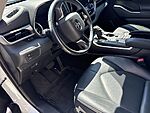 Used 2021 TOYOTA HIGHLANDER XLE in WEST PALM BEACH, FLORIDA (Photo 4)
