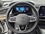 Used 2024 Volkswagen Atlas Cross Sport 2.0T SE W/TECHNOLOGY in WEST PALM BEACH, FLORIDA (Photo 18)