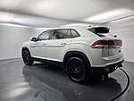 Used 2024 Volkswagen Atlas Cross Sport 2.0T SE W/TECHNOLOGY in WEST PALM BEACH, FLORIDA (Photo 6)
