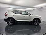 Used 2022 VOLVO XC40 T5 AWD Momentum in WEST PALM BEACH, FLORIDA (Photo 3)