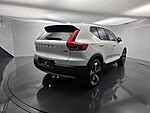 Used 2022 VOLVO XC40 T5 AWD Momentum in WEST PALM BEACH, FLORIDA (Photo 6)