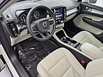 Used 2022 VOLVO XC40 T5 AWD Momentum in WEST PALM BEACH, FLORIDA (Photo 9)