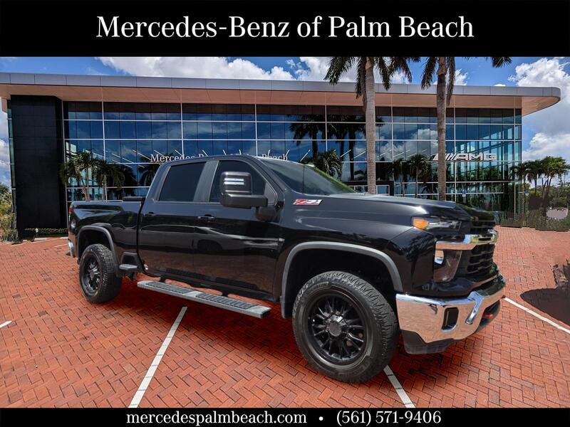 Used 2024 CHEVROLET SILVERADO 3500 4WD CREW CAB 159