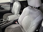 Used 2024 TOYOTA HIGHLANDER LIMITED AWD in NORTH PALM BEACH, FLORIDA (Photo 11)