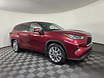 Used 2024 TOYOTA HIGHLANDER LIMITED AWD in NORTH PALM BEACH, FLORIDA (Photo 8)