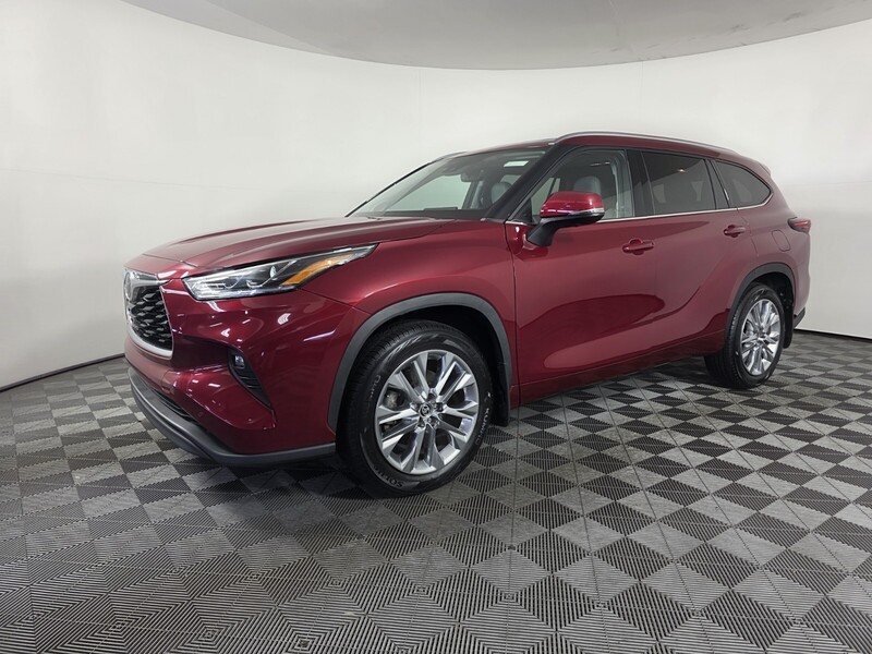 Used 2024 TOYOTA HIGHLANDER LIMITED AWD in NORTH PALM BEACH, FLORIDA
