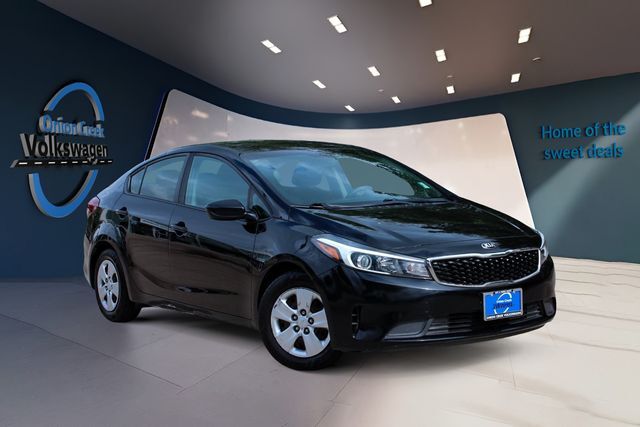 Used 2017 Kia Forte LX with VIN 3KPFK4A79HE028065 for sale in Austin, TX