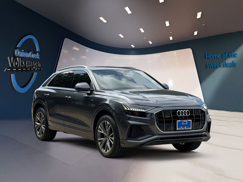 2021 Audi Q8 55 Premium Plus Tiptonic quattro's photo