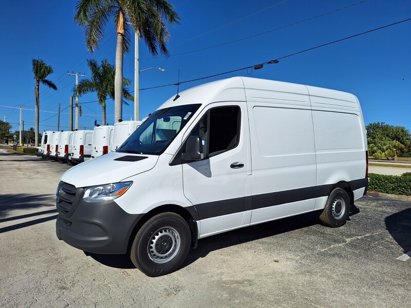 New 2025 MERCEDES-BENZ SPRINTER CARGO 144 WB in NORTH PALM BEACH, FLORIDA