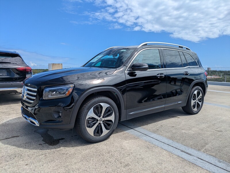 New 2026 MERCEDES-BENZ GLB GLB 250 in NORTH PALM BEACH, FLORIDA